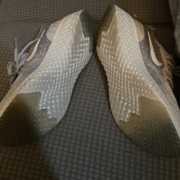 Grey Women’s Nike - Picture 2 of 3